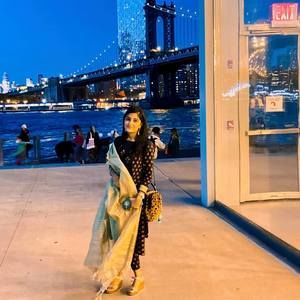 Meet your Posher, Akriti